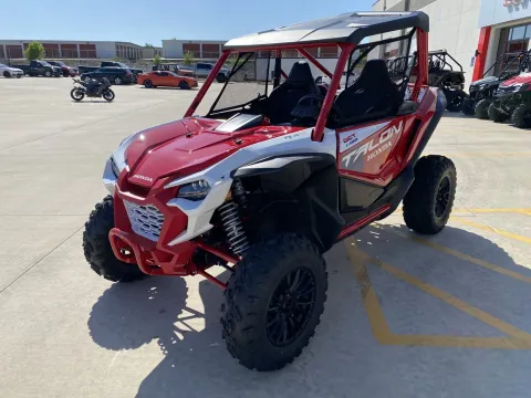 More photos of 2026 HONDA Talon 1000X FOX Live Valve at Dell's Honda Powerhouse, MO