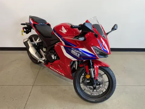 Photos of 2025 HONDA CBR500R ABS for sale in Grain Valley, MO at Dell's Honda Powerhouse