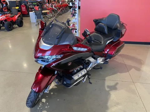 More photos of 2019 HONDA Goldwing Tour Airbag DCT at Dell's Honda Powerhouse, MO