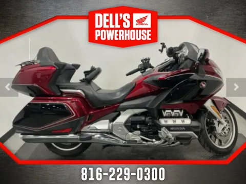Red 2019 HONDA Goldwing Tour Airbag DCT for sale in Grain Valley, MO