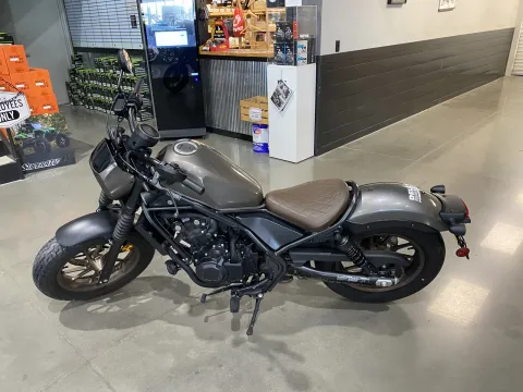 More photos of 2023 HONDA REBEL 500 ABS FOP at Dell's Honda Powerhouse, MO