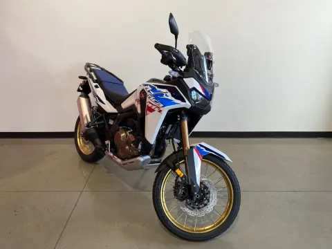 Photos of 2026 Honda Africa Twin Adventure Sports ES for sale in Grain Valley, MO at Dell's Honda Powerhouse