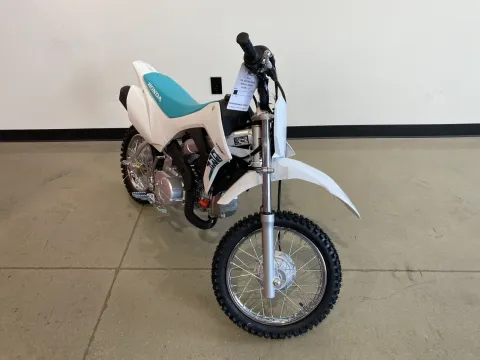 Photos of 2026 Honda CRF 110F for sale in Grain Valley, MO at Dell's Honda Powerhouse