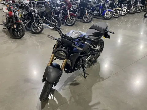 More photos of 2020 Honda CB300R ABS at Dell's Honda Powerhouse, MO