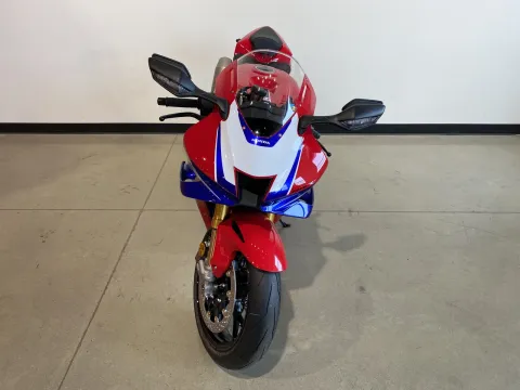 Another view of 2026 Honda CBR1000RR-R Fireblade SP for sale in Grain Valley, MO at Dell's Honda Powerhouse