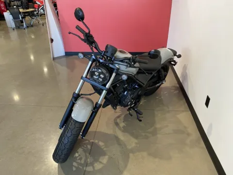 More photos of 2026 Honda Rebel 300 E-Clutch at Dell's Honda Powerhouse, MO