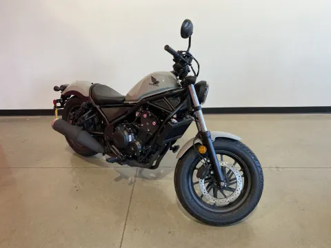 Photos of 2026 Honda Rebel 500 for sale in Grain Valley, MO at Dell's Honda Powerhouse