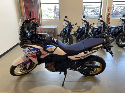 More photos of 2026 Honda Africa Twin DCT at Dell's Honda Powerhouse, MO
