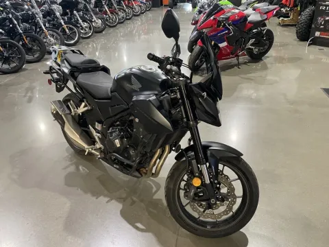 Photos of 2025 Honda CB500F ABS for sale in Grain Valley, MO at Dell's Honda Powerhouse