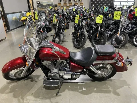More photos of 2005 Honda Shadow Aero at Dell's Honda Powerhouse, MO
