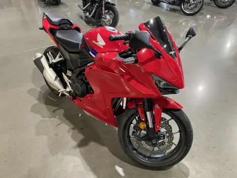 Photos of 2025 Honda CBR500R ABS for sale in Grain Valley, MO at Dell's Honda Powerhouse