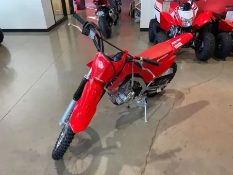 More photos of 2026 Honda CRF 125F (Big Wheel) at Dell's Honda Powerhouse, MO