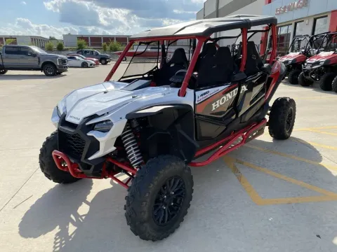 More photos of 2024 Honda Talon 1000R 4 FOX Live Valve at Dell's Honda Powerhouse, MO