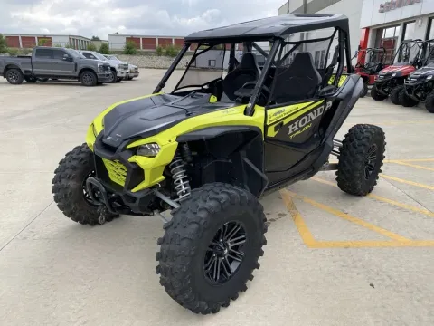 More photos of 2022 Honda Talon 1000R FOX Live Valve at Dell's Honda Powerhouse, MO