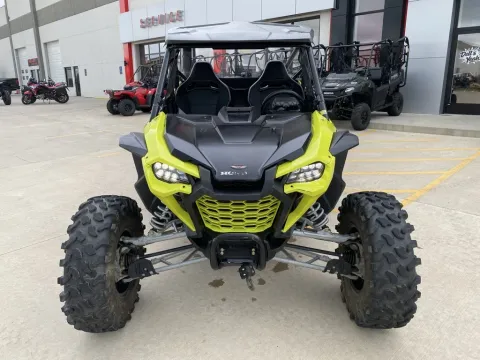 Another view of 2022 Honda Talon 1000R FOX Live Valve for sale in Grain Valley, MO at Dell's Honda Powerhouse