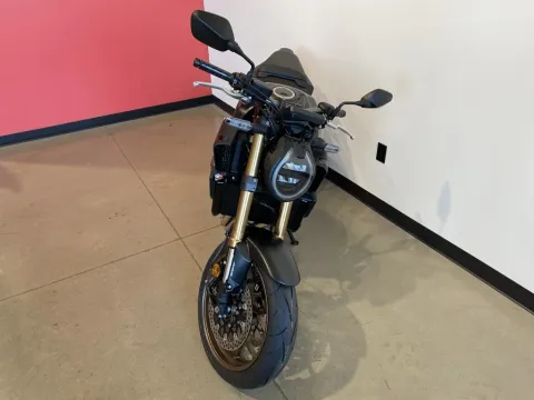 Another view of 2026 Honda CB650R E-Clutch for sale in Grain Valley, MO at Dell's Honda Powerhouse