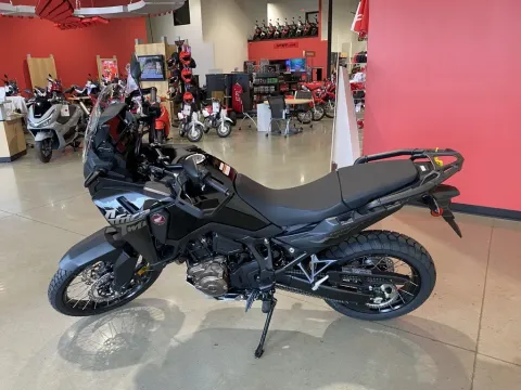 More photos of 2026 Honda Africa Twin DCT at Dell's Honda Powerhouse, MO