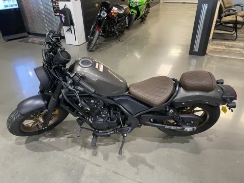 More photos of 2023 Honda Rebel 500 at Dell's Honda Powerhouse, MO