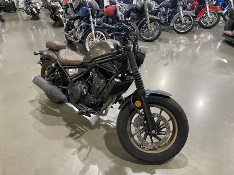 Photos of 2023 Honda Rebel 500 for sale in Grain Valley, MO at Dell's Honda Powerhouse