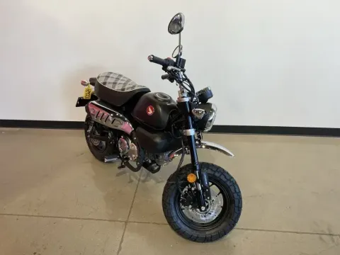 Photos of 2026 Honda Monkey ABS for sale in Grain Valley, MO at Dell's Honda Powerhouse