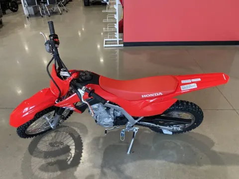 More photos of 2027 HONDA CRF125F at Dell's Honda Powerhouse, MO