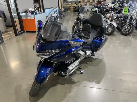 More photos of 2018 Honda Gold Wing Tour DCT at Dell's Honda Powerhouse, MO