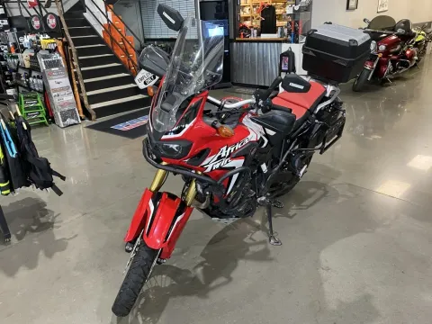 More photos of 2016 Honda Africa Twin at Dell's Honda Powerhouse, MO