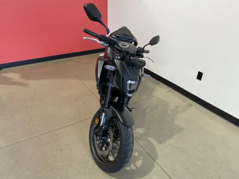 Another view of 2026 Honda CB500 Hornet ABS for sale in Grain Valley, MO at Dell's Honda Powerhouse