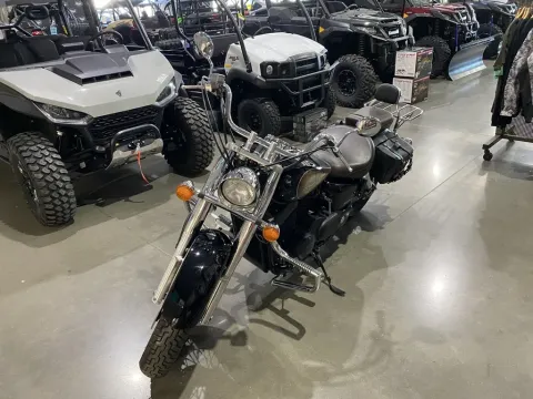 More photos of 2024 Honda Shadow Aero ABS at Dell's Honda Powerhouse, MO