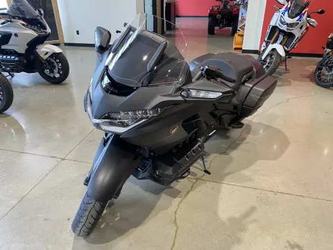 More photos of 2025 Honda Goldwing 50th Anniversary at Dell's Honda Powerhouse, MO