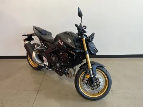 Photos of 2025 Honda CB1000 Hornet SP for sale in Grain Valley, MO at Dell's Honda Powerhouse