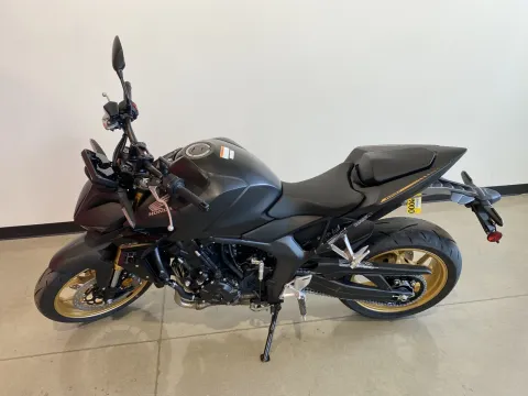 More photos of 2025 Honda CB1000 Hornet SP at Dell's Honda Powerhouse, MO