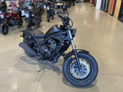 Photos of 2025 Honda Rebel 500 for sale in Grain Valley, MO at Dell's Honda Powerhouse
