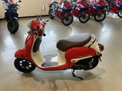 More photos of 2026 HONDA METROPOLITAN at Dell's Honda Powerhouse, MO