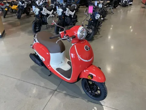 Photos of 2026 HONDA METROPOLITAN for sale in Grain Valley, MO at Dell's Honda Powerhouse