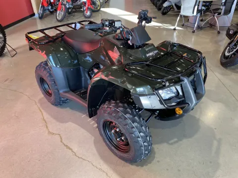 Photos of 2026 Honda FourTrax Recon ES for sale in Grain Valley, MO at Dell's Honda Powerhouse
