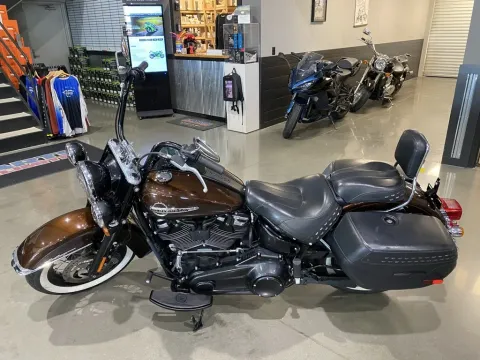 More photos of 2019 Harley-Davidson Softail Heritage Classic at Dell's Powersports, MO