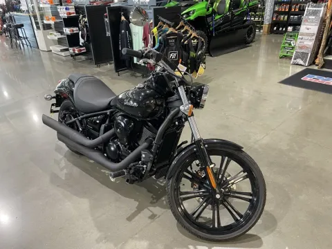 Photos of 2026 Kawasaki Vulcan 900 Custom for sale in Grain Valley, MO at Dell's Powersports