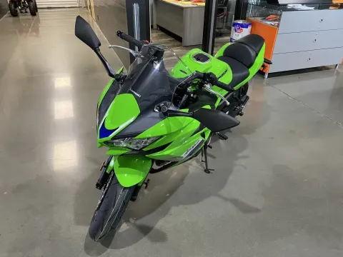 More photos of 2026 Kawasaki Ninja 650 ABS at Dell's Powersports, MO