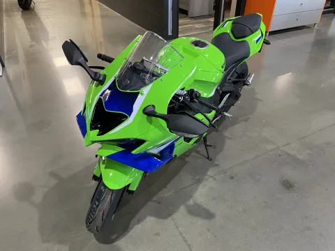 More photos of 2026 Kawasaki Ninja ZX-10R ABS at Dell's Powersports, MO