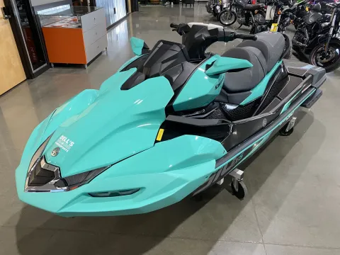 More photos of 2026 Kawasaki Jet Ski Ultra 310 LX-S at Dell's Powersports, MO