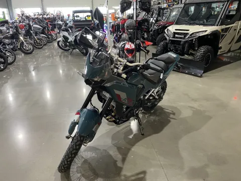 More photos of 2026 Kawasaki KLE500 SE ABS at Dell's Powersports, MO