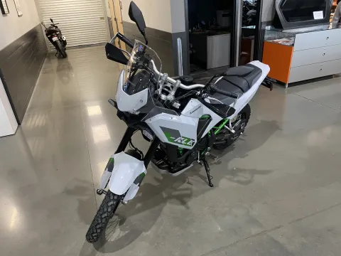 More photos of 2026 Kawasaki KLE500 SE ABS at Dell's Powersports, MO