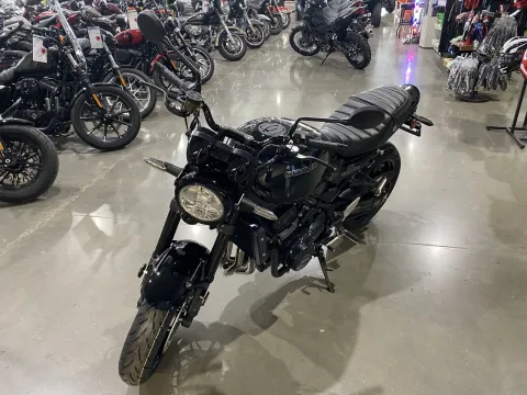 More photos of 2026 Kawasaki Z900RS ABS at Dell's Powersports, MO