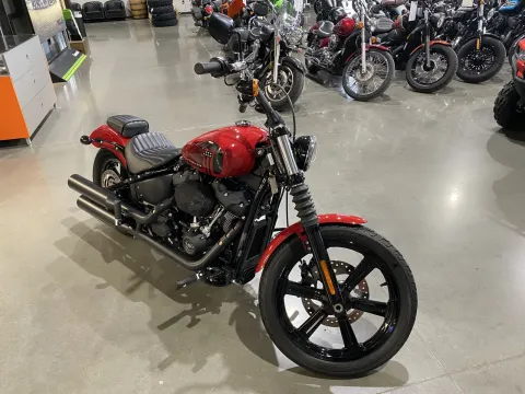 Photos of 2023 Harley-Davidson Softail Street Bob 114 for sale in Grain Valley, MO at Dell's Powersports