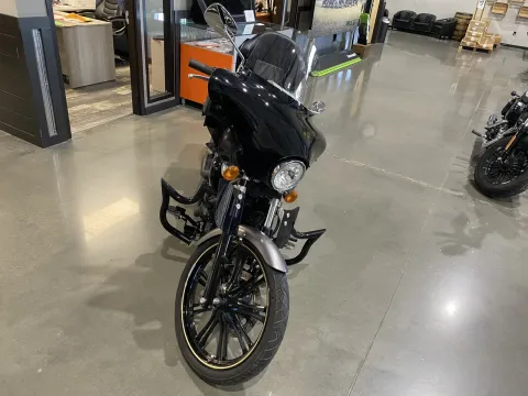 Another view of 2020 Kawasaki Vulcan 900 Custom for sale in Grain Valley, MO at Dell's Powersports