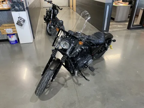 More photos of 2020 Harley-Davidson Sportster Iron 883 at Dell's Powersports, MO