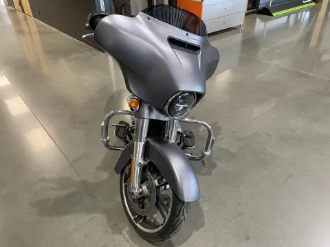 Another view of 2017 Harley-Davidson Street Glide Special for sale in Grain Valley, MO at Dell's Powersports