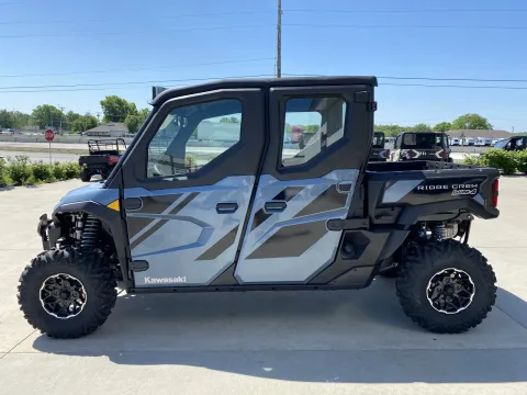 More photos of 2026 Kawasaki RIDGE Crew at Dell's Powersports, MO