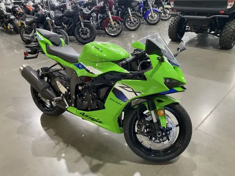 Photos of 2026 Kawasaki Ninja ZX-6R ABS for sale in Grain Valley, MO at Dell's Powersports
